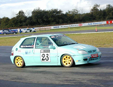 Werner Wounlund delte denne weekend sin Saxo Cup racer med sønnen Dennis.
(Foto: Motorsporten.dk)
